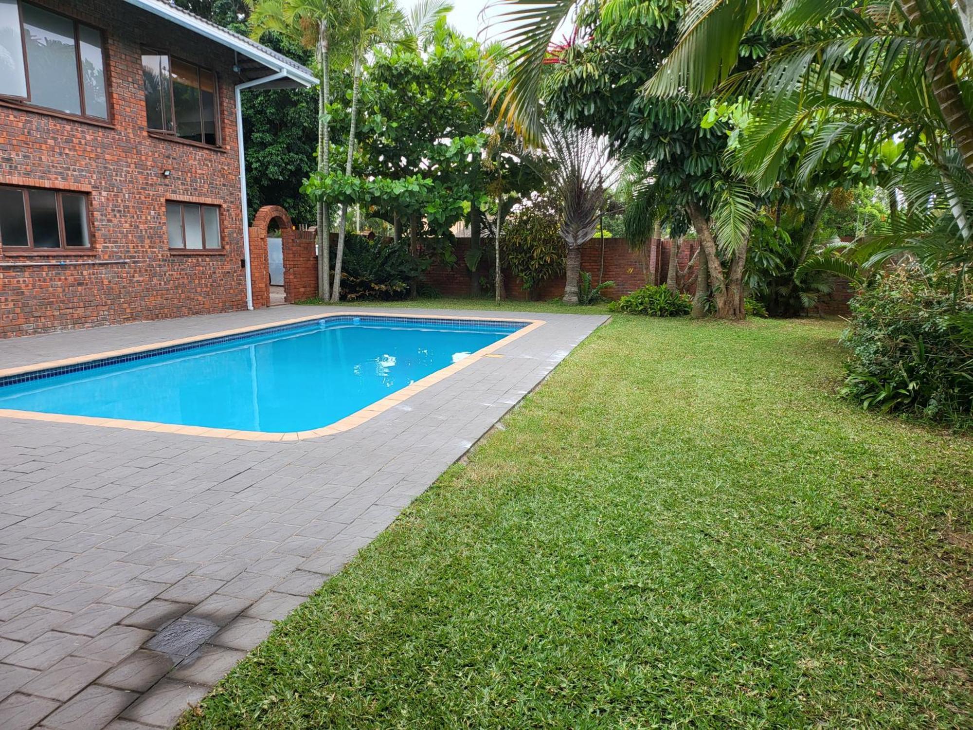 Emangunini Guest House ริชาร์ดสเบย์ ภายนอก รูปภาพ