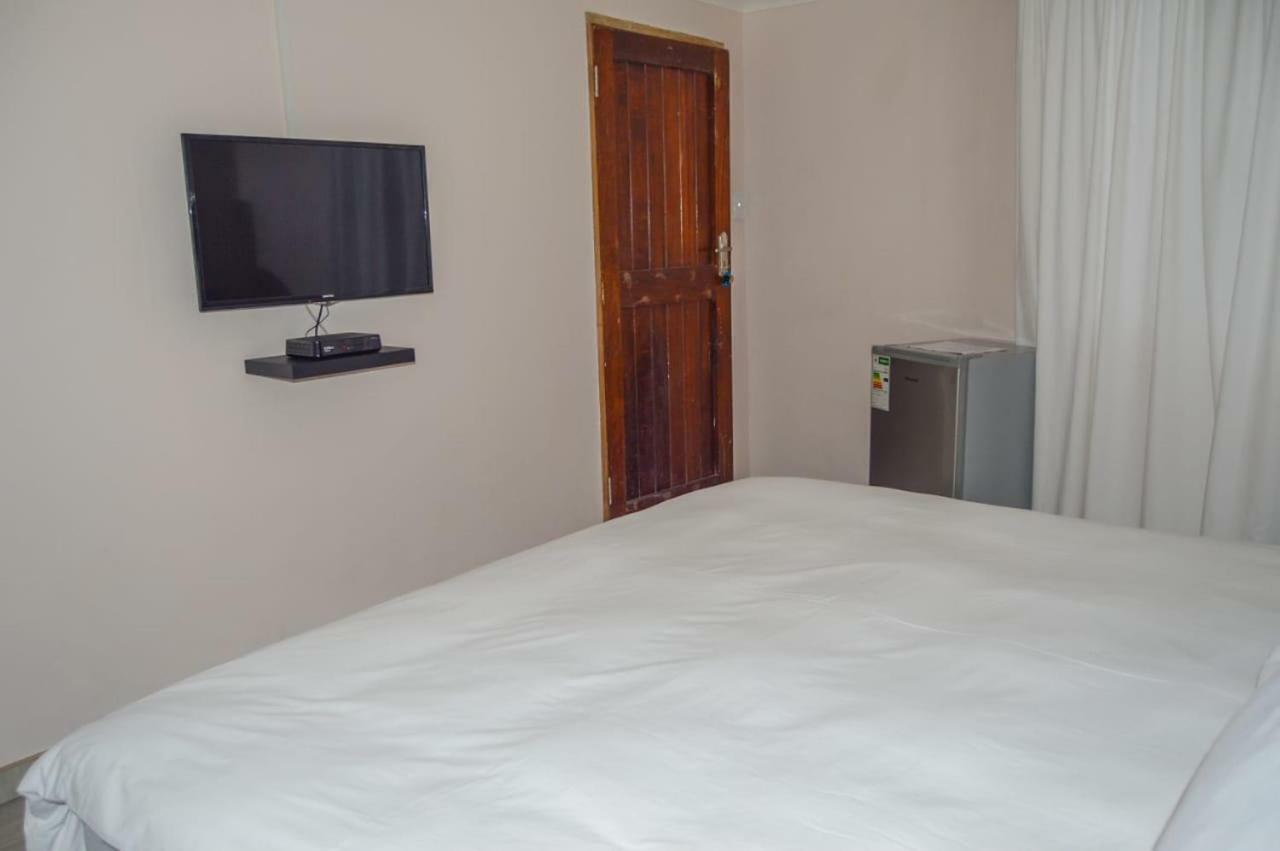 Emangunini Guest House ริชาร์ดสเบย์ ภายนอก รูปภาพ