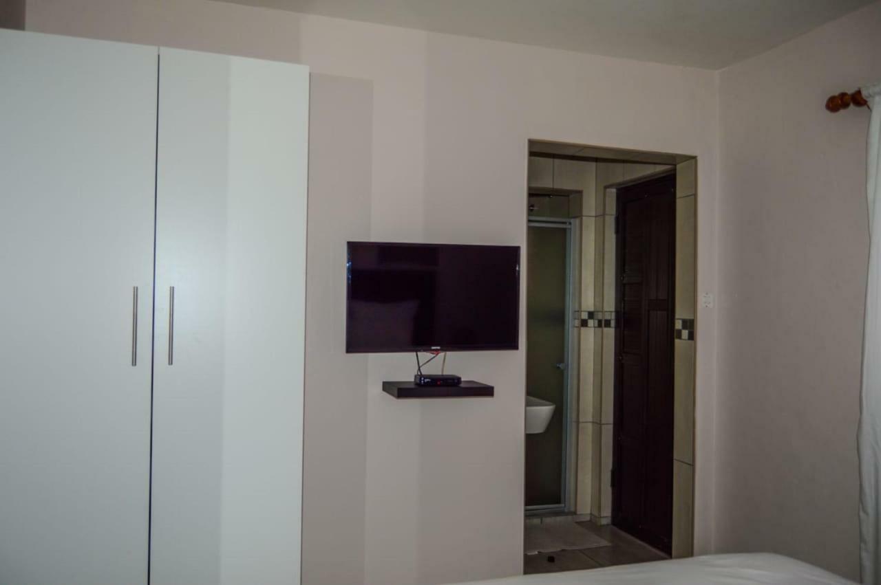 Emangunini Guest House ริชาร์ดสเบย์ ภายนอก รูปภาพ