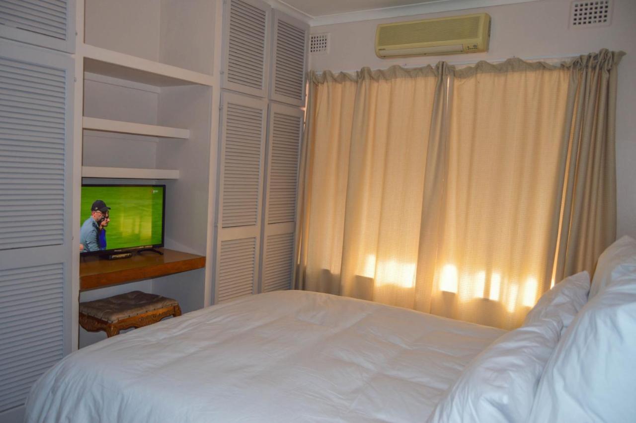 Emangunini Guest House ริชาร์ดสเบย์ ภายนอก รูปภาพ